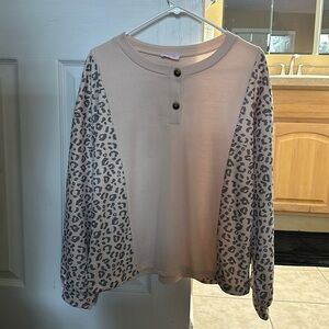 Pink lily cheetah long sleeve - NEVER WORN